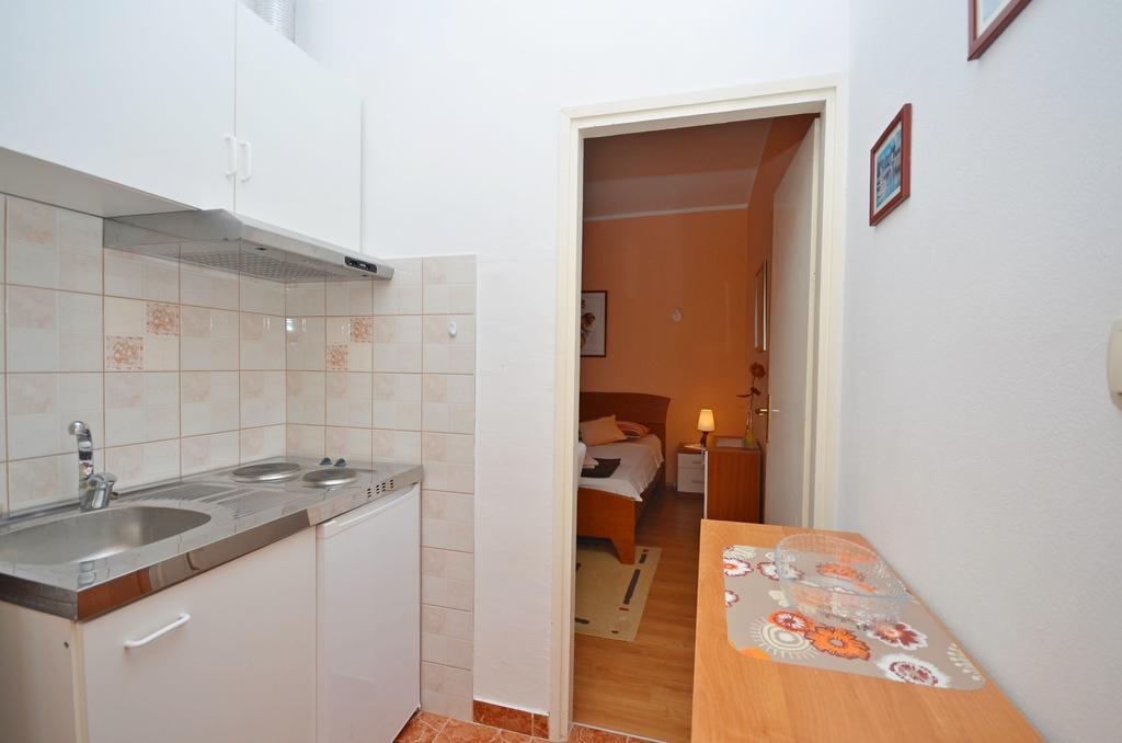 Apartments And Room Zinka Водице Экстерьер фото