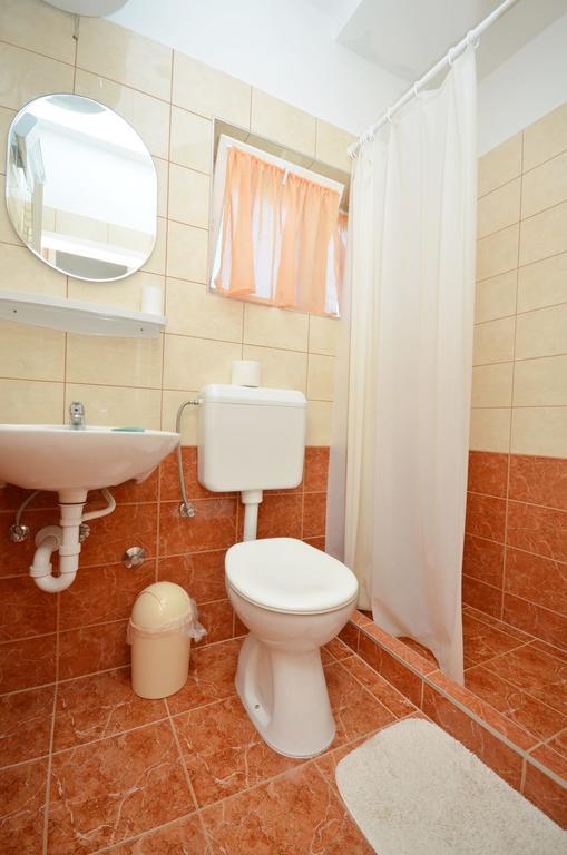 Apartments And Room Zinka Водице Экстерьер фото